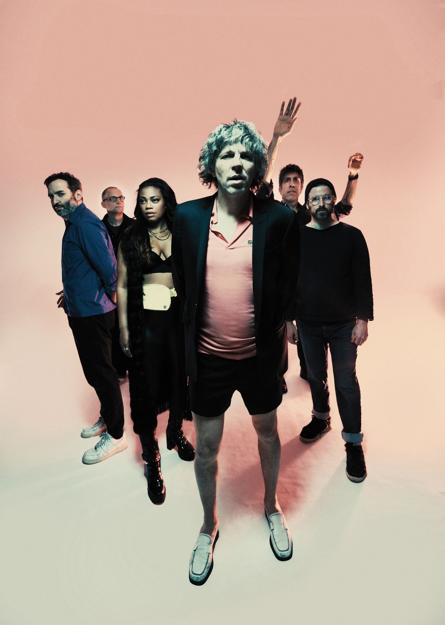 !!! (chk chk chk) group photo